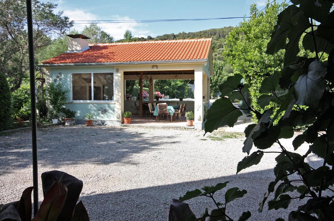 Family Friendly Apartments With A Swimming Pool Supetarska Draga - Donja, Rab - 2019 Экстерьер фото