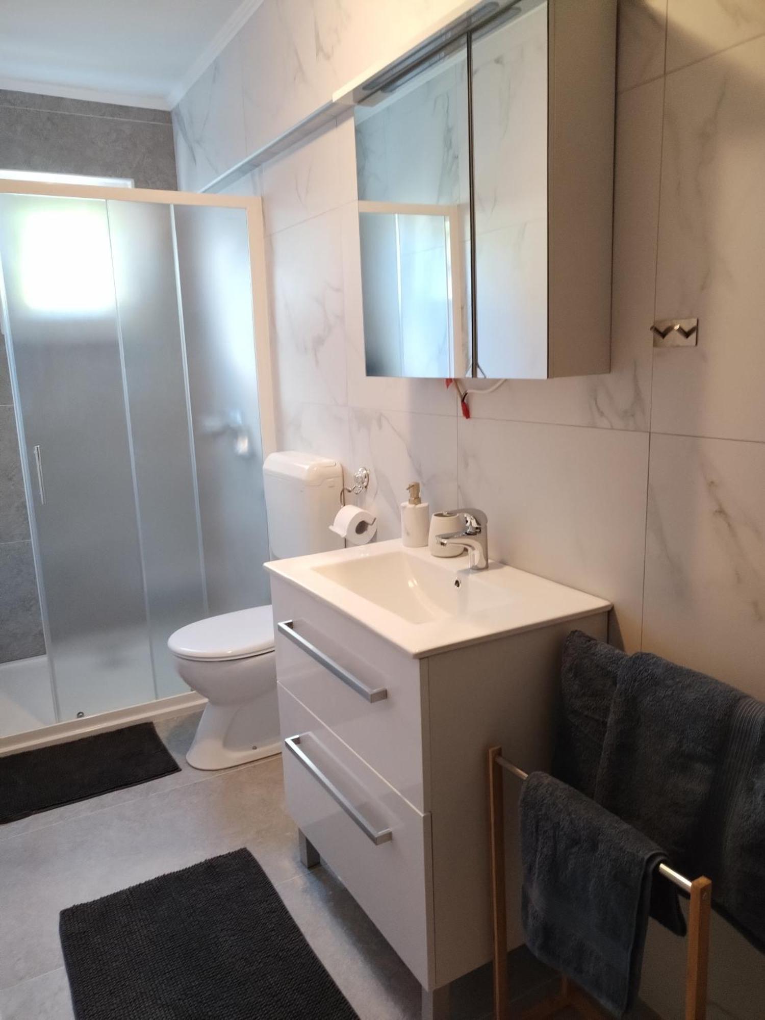 Family Friendly Apartments With A Swimming Pool Supetarska Draga - Donja, Rab - 2019 Экстерьер фото